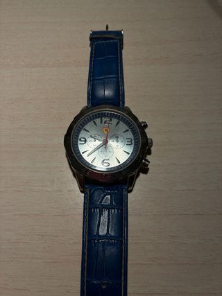 Reloj Peugeot cuarzo azul