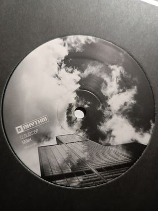 Vinilo Techno: Clouds EP - Senh
