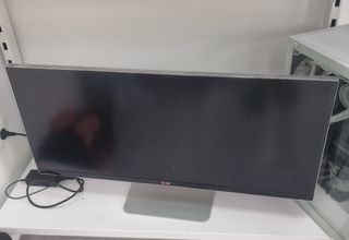 Monitor LG 34UM95 de Segunda mano por 179 EUR en Torredembarra