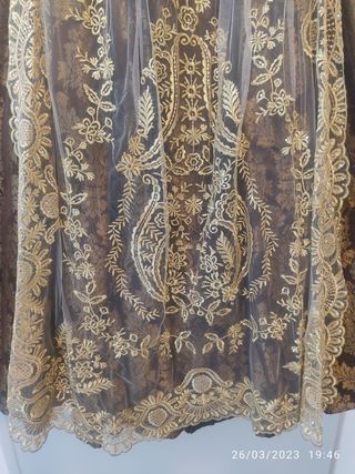 Traje Fallera marrón y dorado