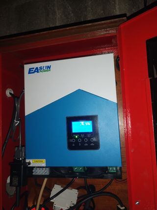 Inverter Solare Ibrido MPPT EASun Power 2.2KW 12V