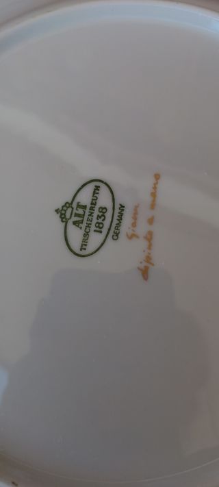 Piatto porcellana rose dipinte a mano