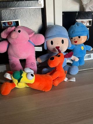 4 Muñecos Pocoyó