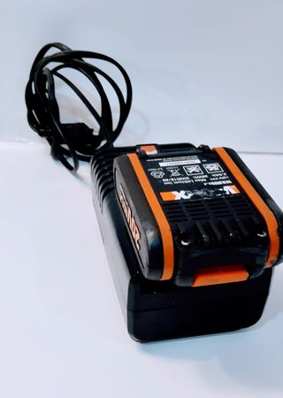 Cargador y Batería Worx 20V MAX