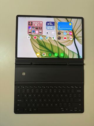 Samsung Galaxy S8+ + S Pen + Book cover keyboard