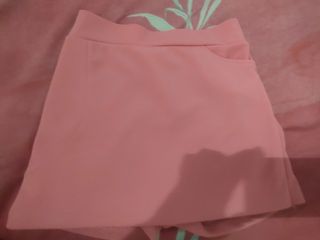 Falda pantalón rosa -talla única