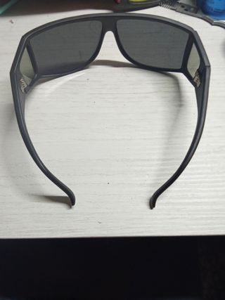 Gafas de sol deportivas polarizadas 