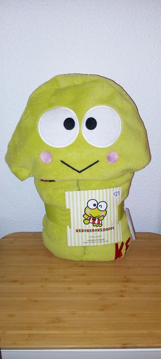 Manta Kero Keroppi con capucha