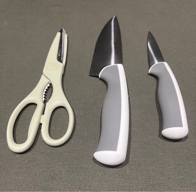 Juego de cuchillos y tijeras Ikea