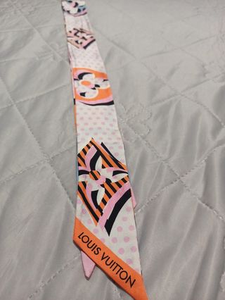 Bandana Louis Vuitton naranja-rosa