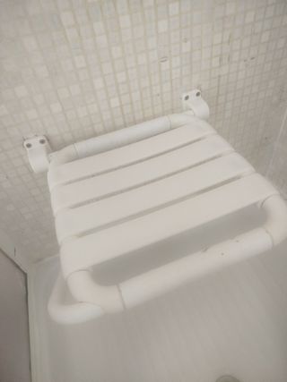 Silla ducha plegable blanca