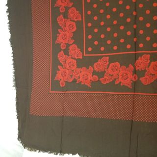 PAÑUELO DE ALGODÓN ESTAMPADO INDUMENTARIA 