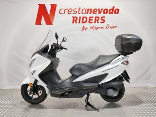 Suzuki BURGMAN 200