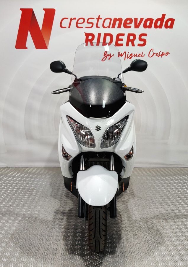 Suzuki BURGMAN 200