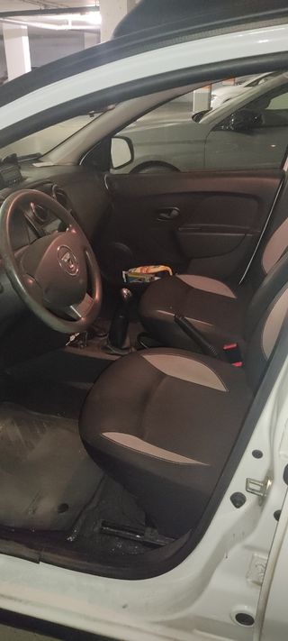 Dacia Sandero 2015