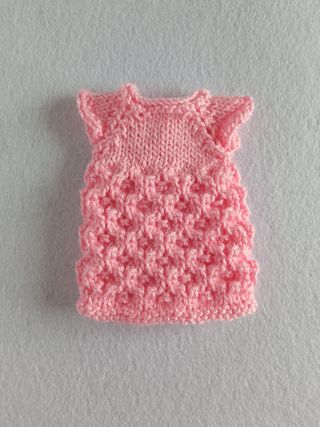 Vestido corto rosa con calados - Blythe
