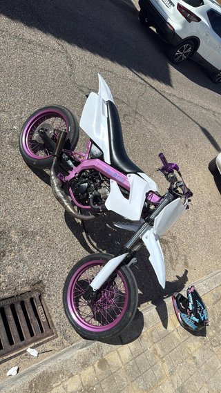 Derbi Senda DRD blanca