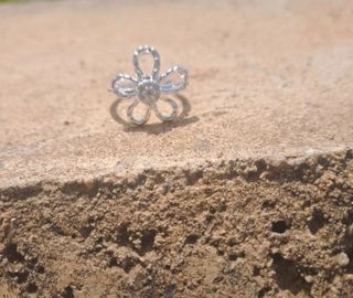 Anillo plata flor delicado
