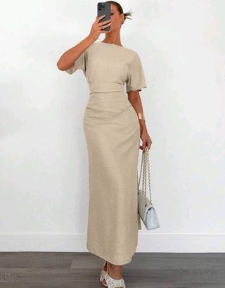Vestido beige midi