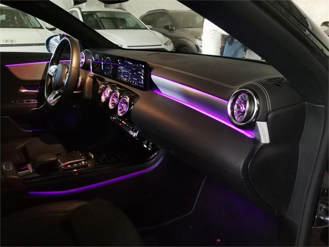MERCEDES-BENZ Clase CLA 200