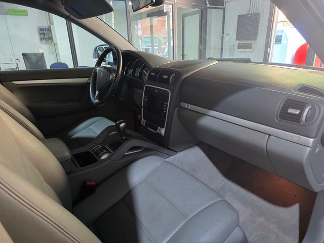 Porsche Cayenne 2006