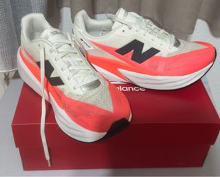 New Balance FuelCell Rebel V5
