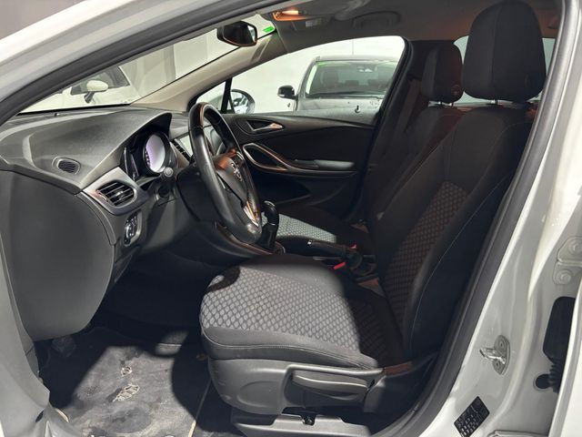 Opel Astra 2020