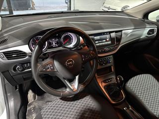 Opel Astra 2020