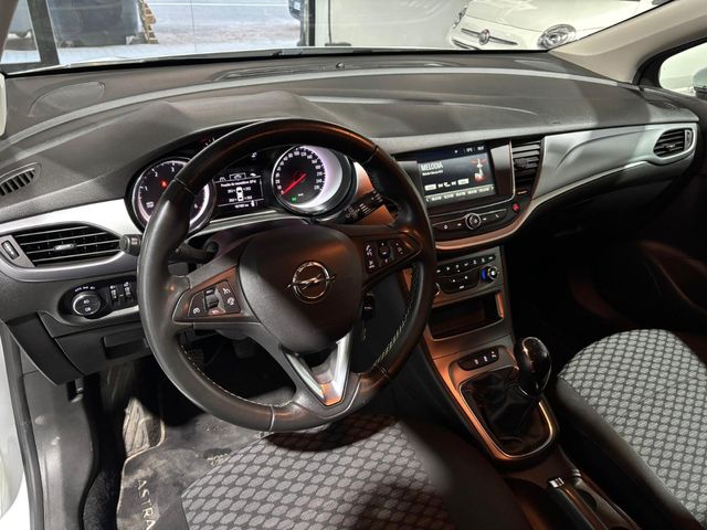 Opel Astra 2020