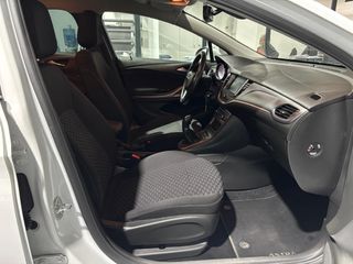Opel Astra 2020