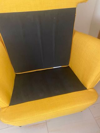 Poltrona IKEA Skiftebo gialla