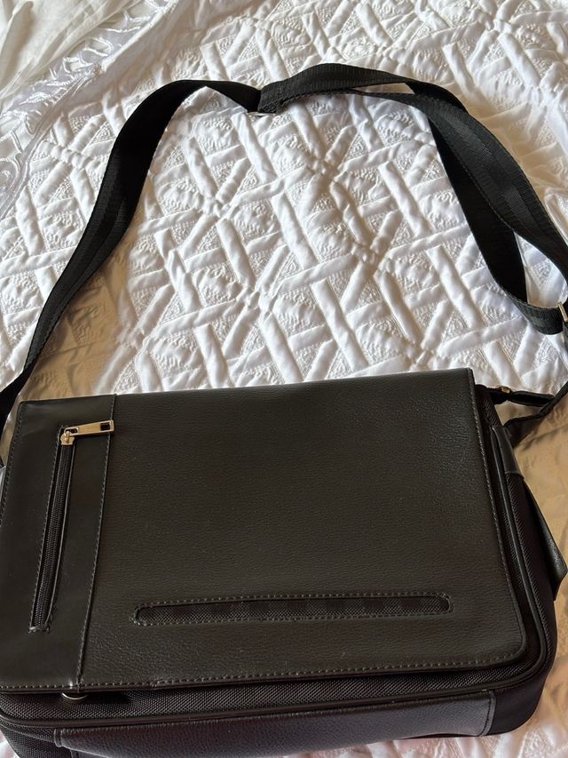 Borsa a tracolla nera