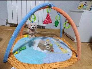 Alfombra actividades bebé Lupilu