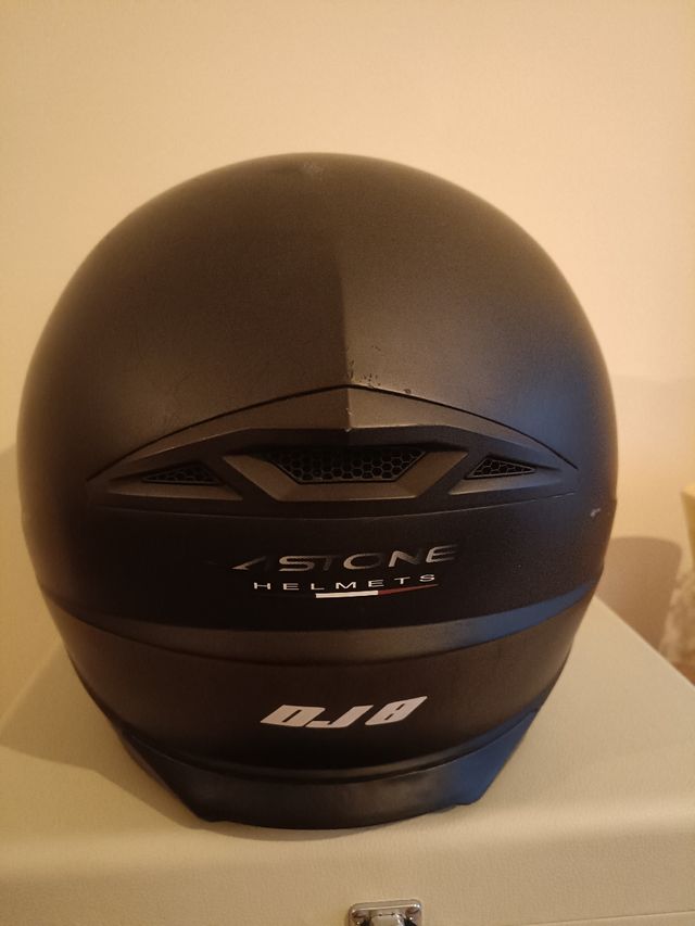 Casco moto Astone Helmets DJ8 negro.