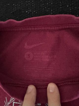 T-shirt Nike Franklin Quakers rossa tgS 100%cotone