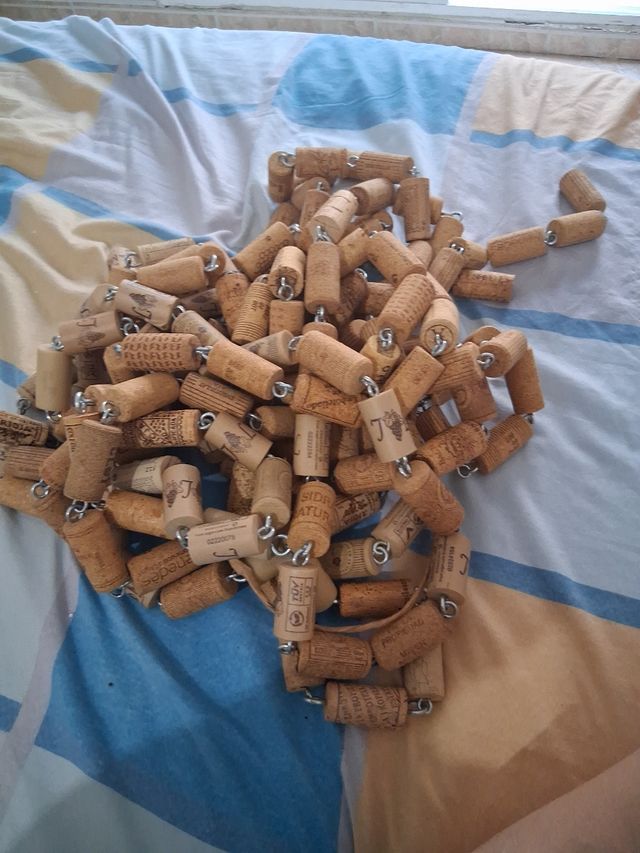 Corchos para cortina