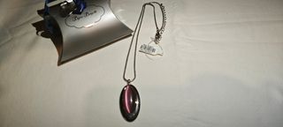 Colgante ovalado rosado (ojo de gato)