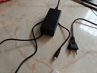 Cargador para patinetes Xiaomi