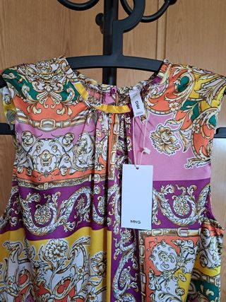 Blusa Mango estampada multicolor