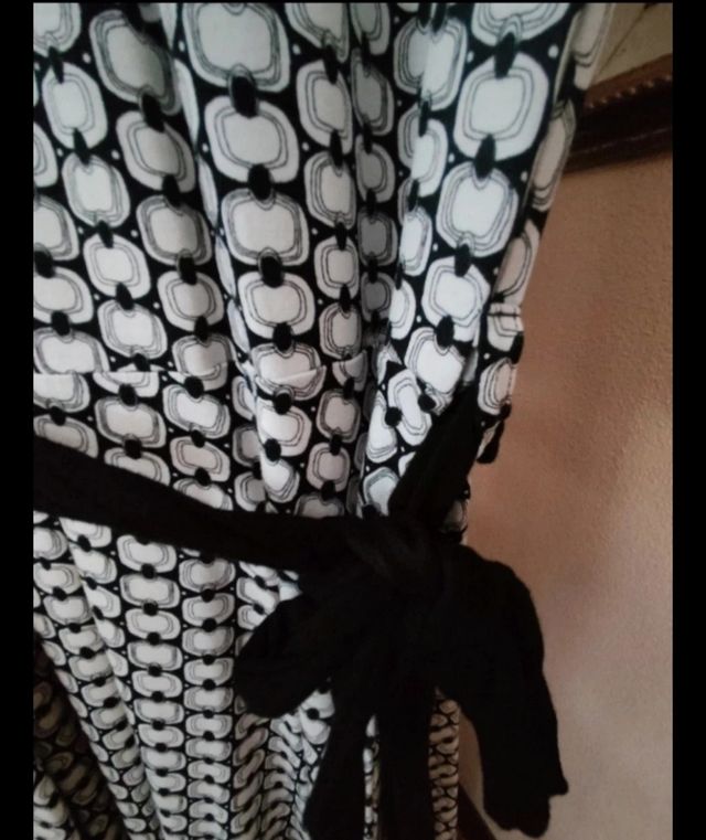 Vestido blanco y negro - Talla M