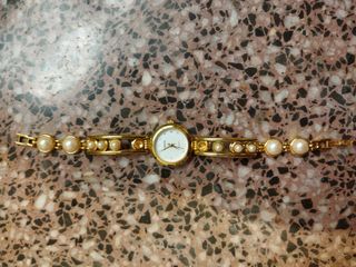Reloj Novestel mujer dorado