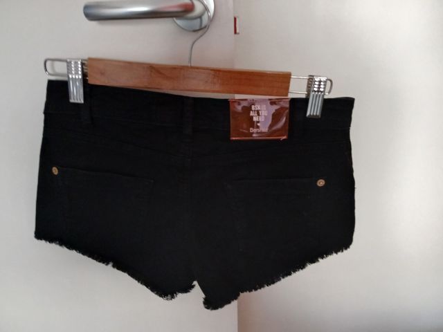 Shorts Bershka negros