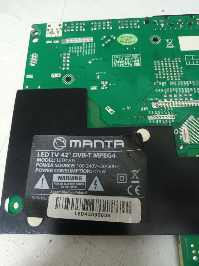 Kit 8 tiras LED DE TV MANTA LED 4203