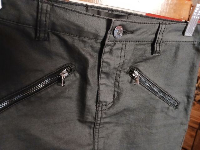 Falda negra Vila - Rockera