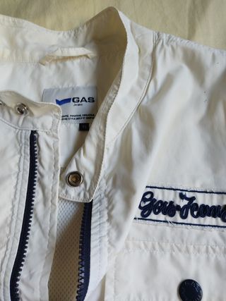 Chaqueta bomber blanca