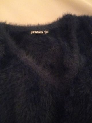 Jerseys Pull&Bear  grisy Stradivarius azul 