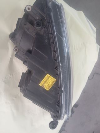 Faro delantero Skoda Octavia