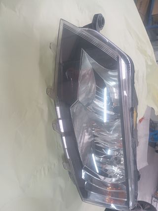 Faro delantero Skoda Octavia