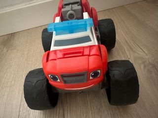 2Coche Blaze Monster Machine transformable con voz