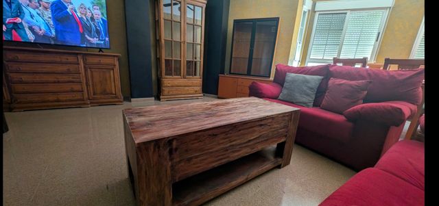 Sofá rojo terciopelo 2 plazas+ otro 3 plazas